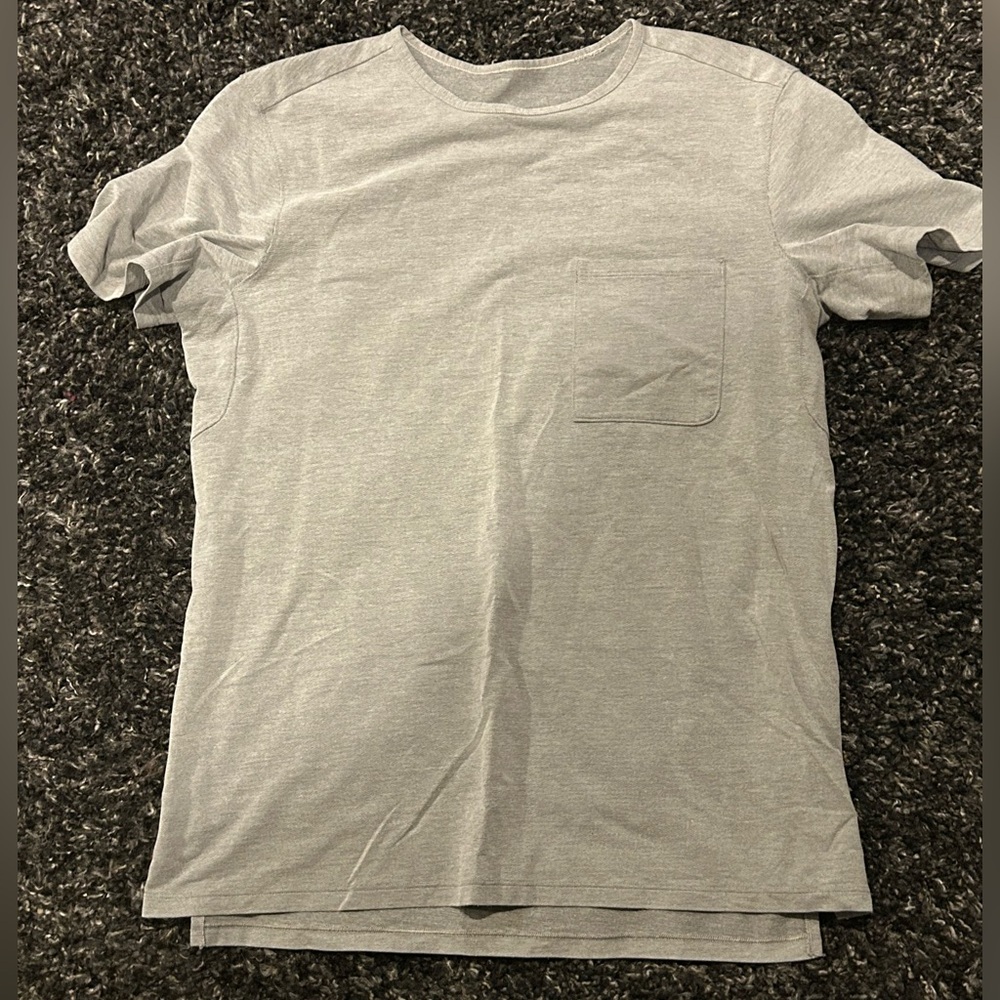 Gray Men's Lululemon Shirt